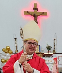 Bishop Tim